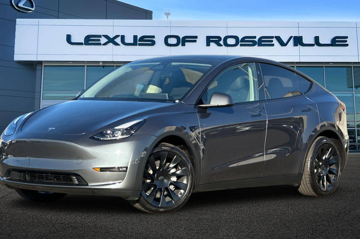 TESLA MODEL Y 2023 7SAYGDEEXPF891911 image